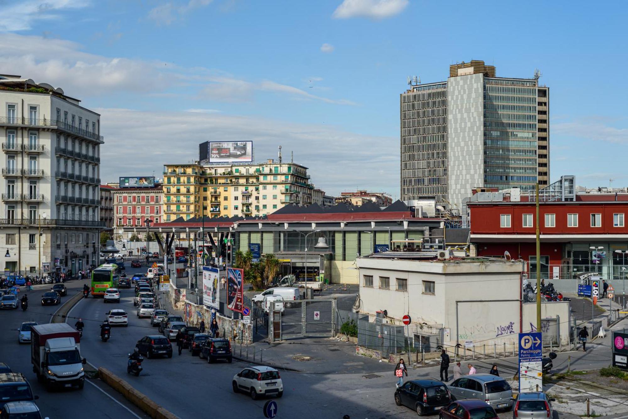 Napoli Centrale Di Fabio E Veronica Lt Dış mekan fotoğraf