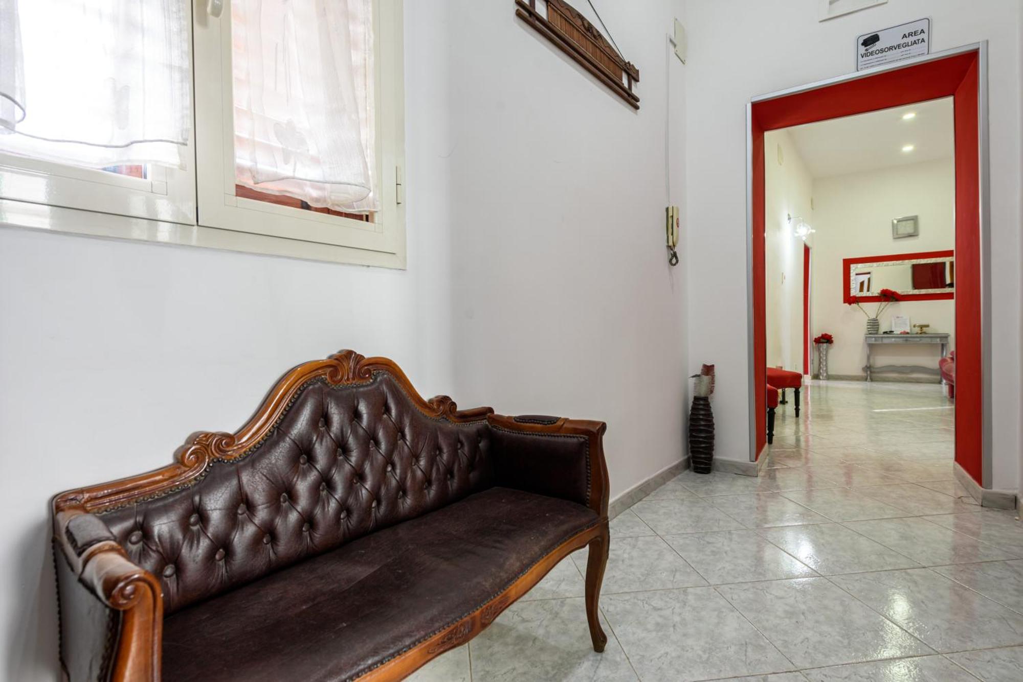 Napoli Centrale Di Fabio E Veronica Lt Dış mekan fotoğraf